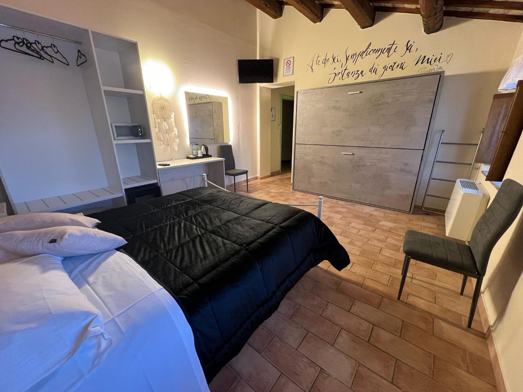 Locanda Del Tavolo Matto Potenza Picena Exterior foto